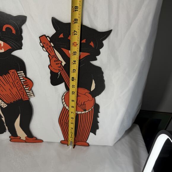 Beistle Scat Cats Cutouts Lot Of Three 1941, 2012 Remake Kitschy Fall Halloween - Picture 15 of 15